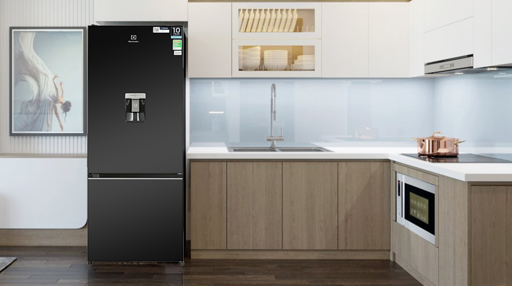 Tủ lạnh Electrolux Inverter 335 Lít EBB3762K-H